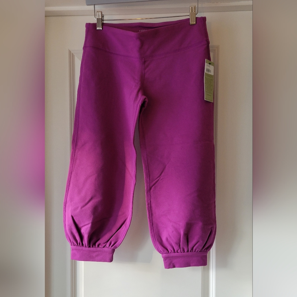 NWT Zobha Harem Capri Yoga/Lounge Pants Size M - Dark Pink